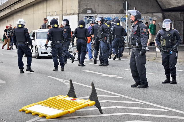 Gegendemo   046.jpg